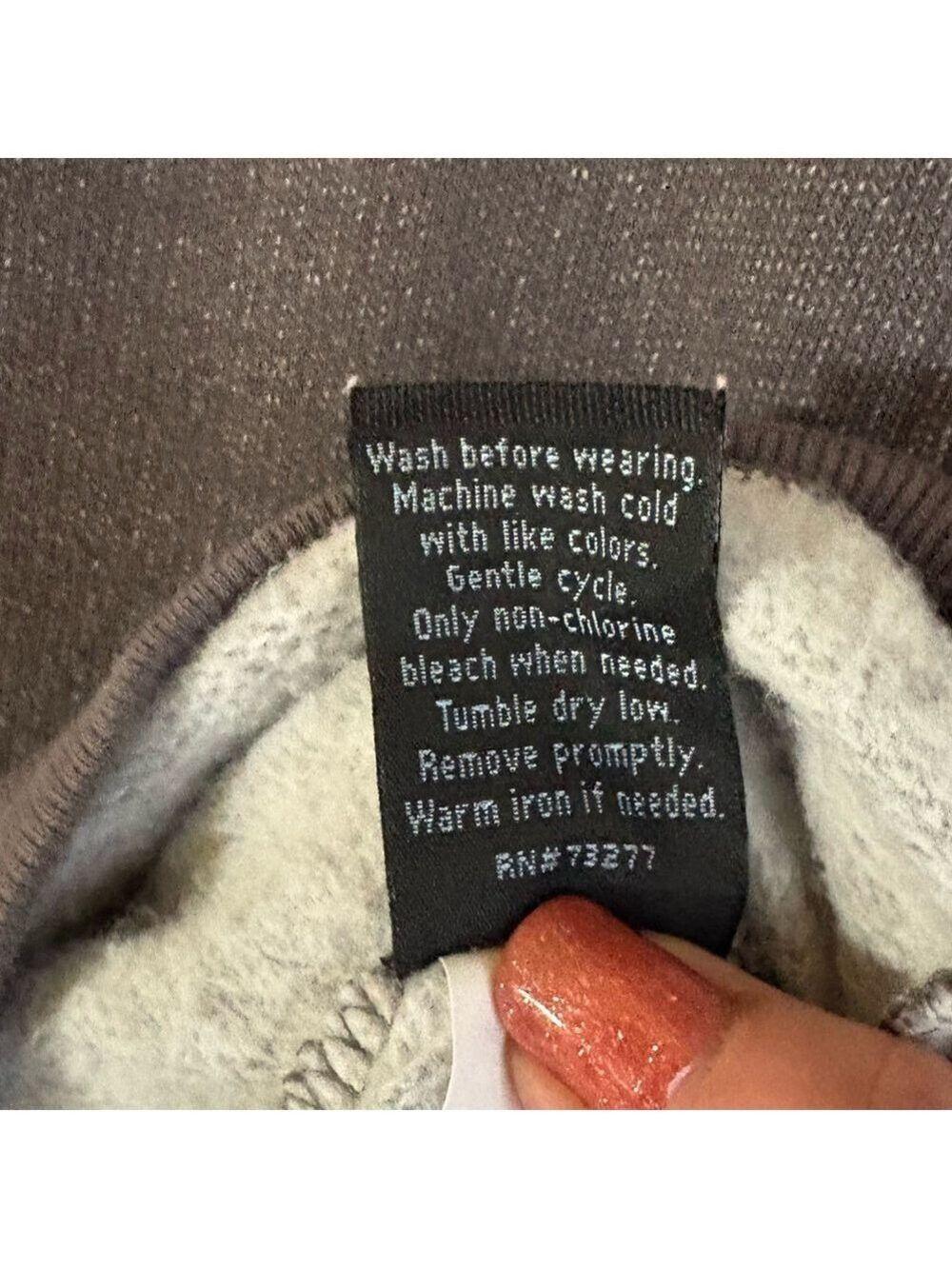 Marc Anthony- Men’s Medium full zip jacket. Dark gray. 2 pockets. Excellent cond - Picture 10 of 11